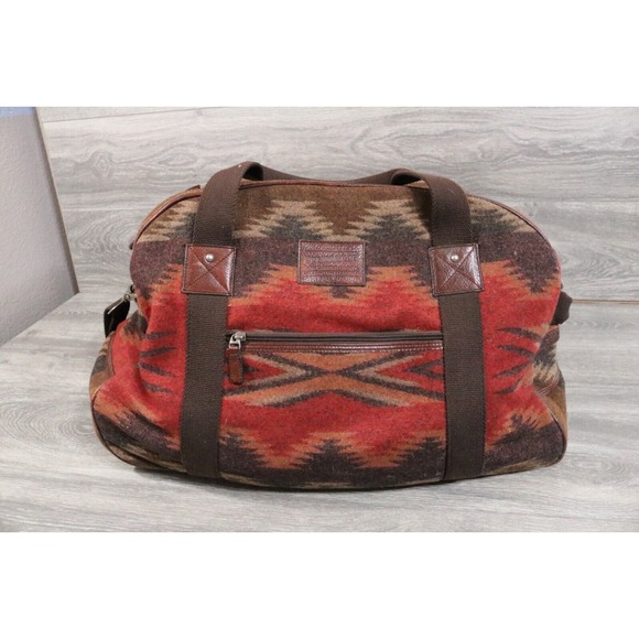 RARE PENDLETON Southwestern Aztec Blanket Wool Duffle Weekender Bag Wheels - Picture 1 of 16